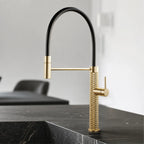 Torneira de Cozinha Gourmet Monocomando Extensível em Latão Design Premium - Savelli
