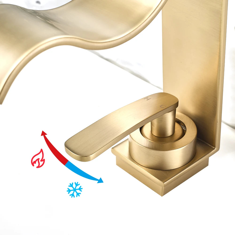 Torneira para Banheiro Misturador Monocomando Cascata Curva - Savelli